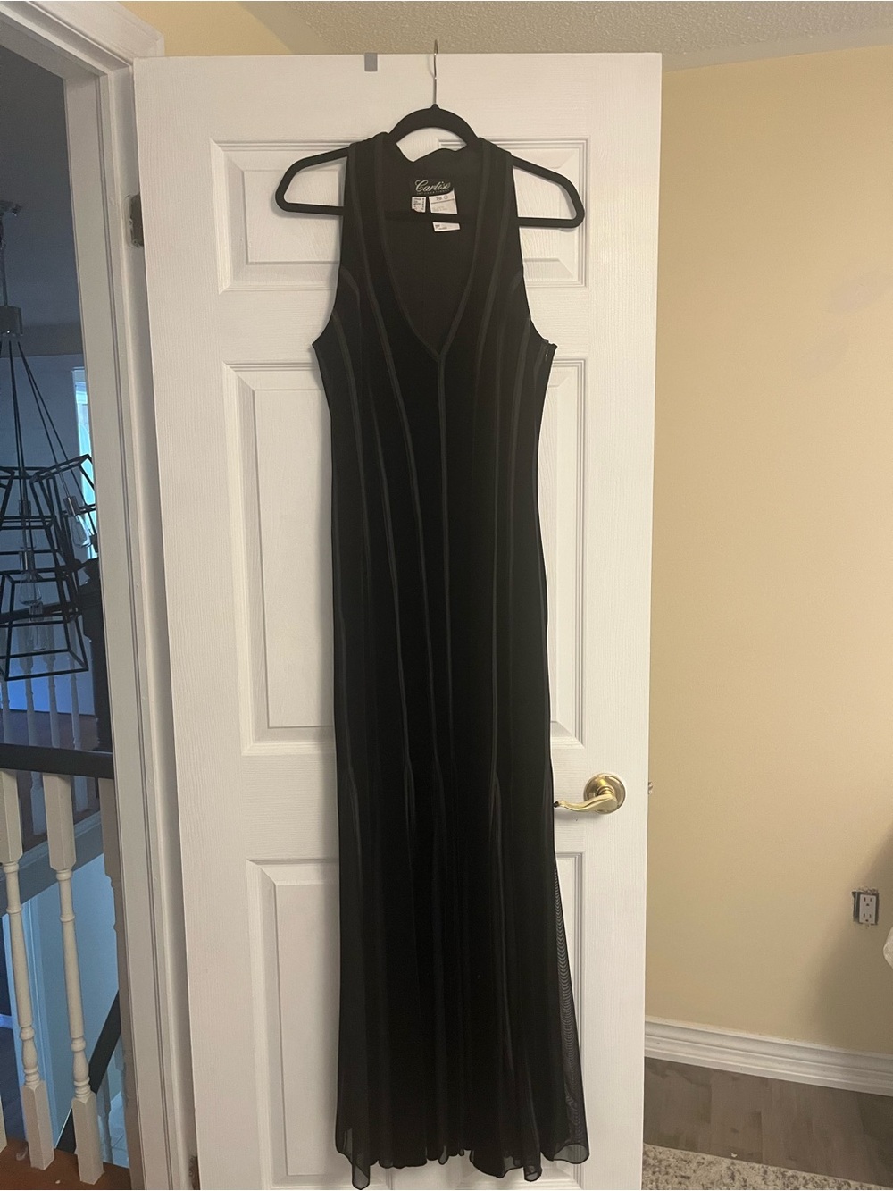 Black Sleeveless V-Neck Maxi Dress